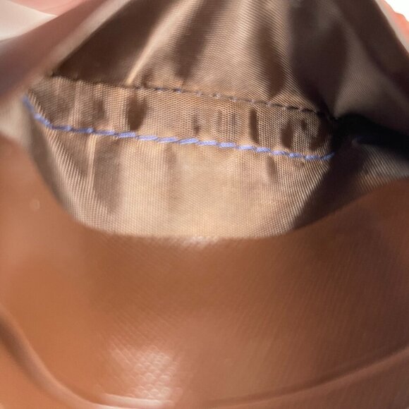 Givenchy Brown Leather Bifold Wallet with ID Pocket - Preowned - Picture 14 of 15